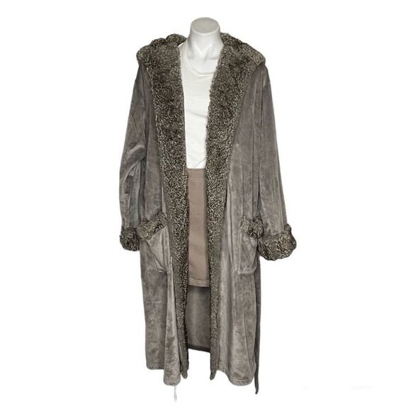 POTTERY BARN Robe Plush Faux Fur Hooded Belted Taupe Size Large - Picture 3 of 11